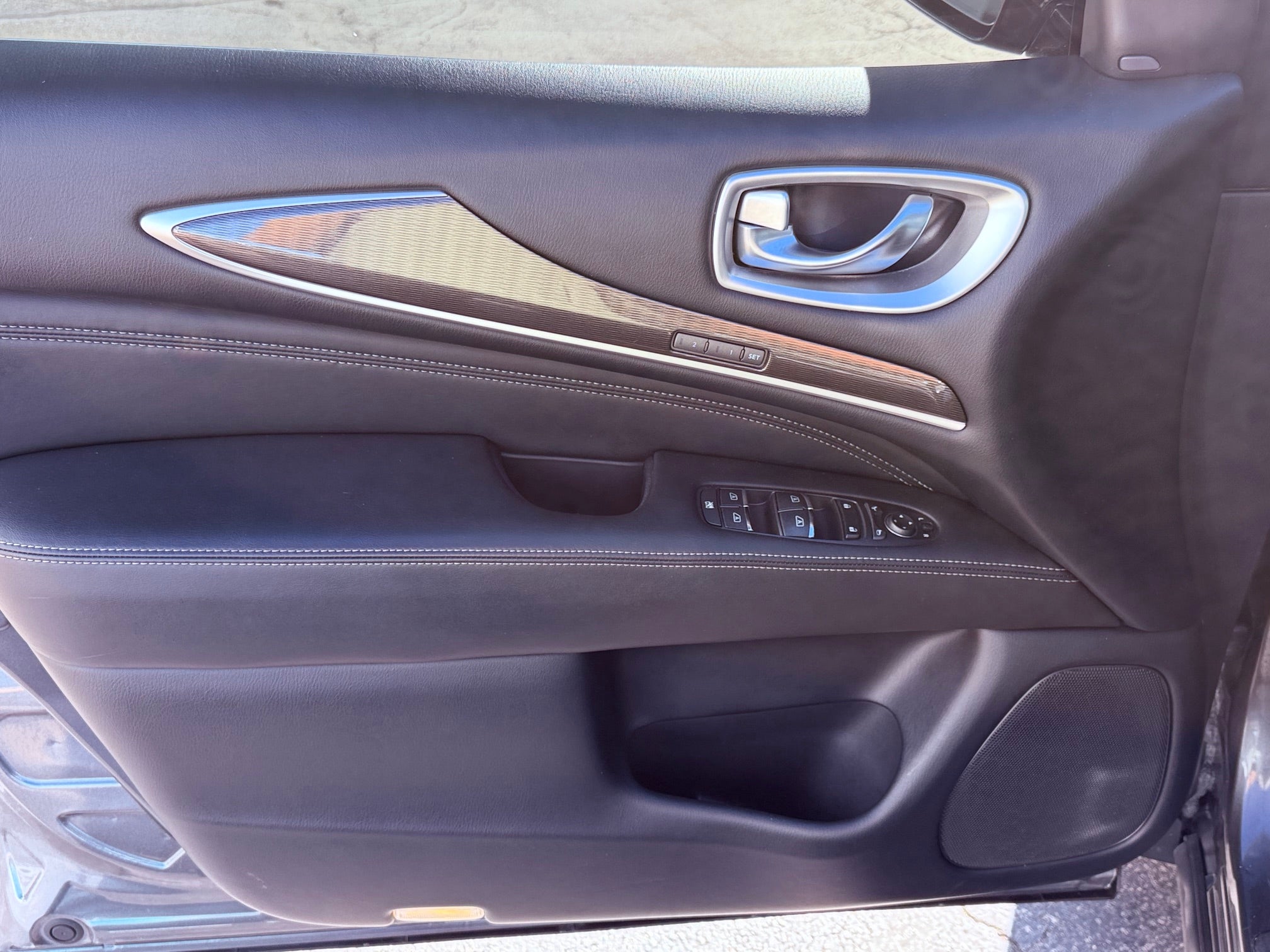 2019 INFINITI QX60 Base