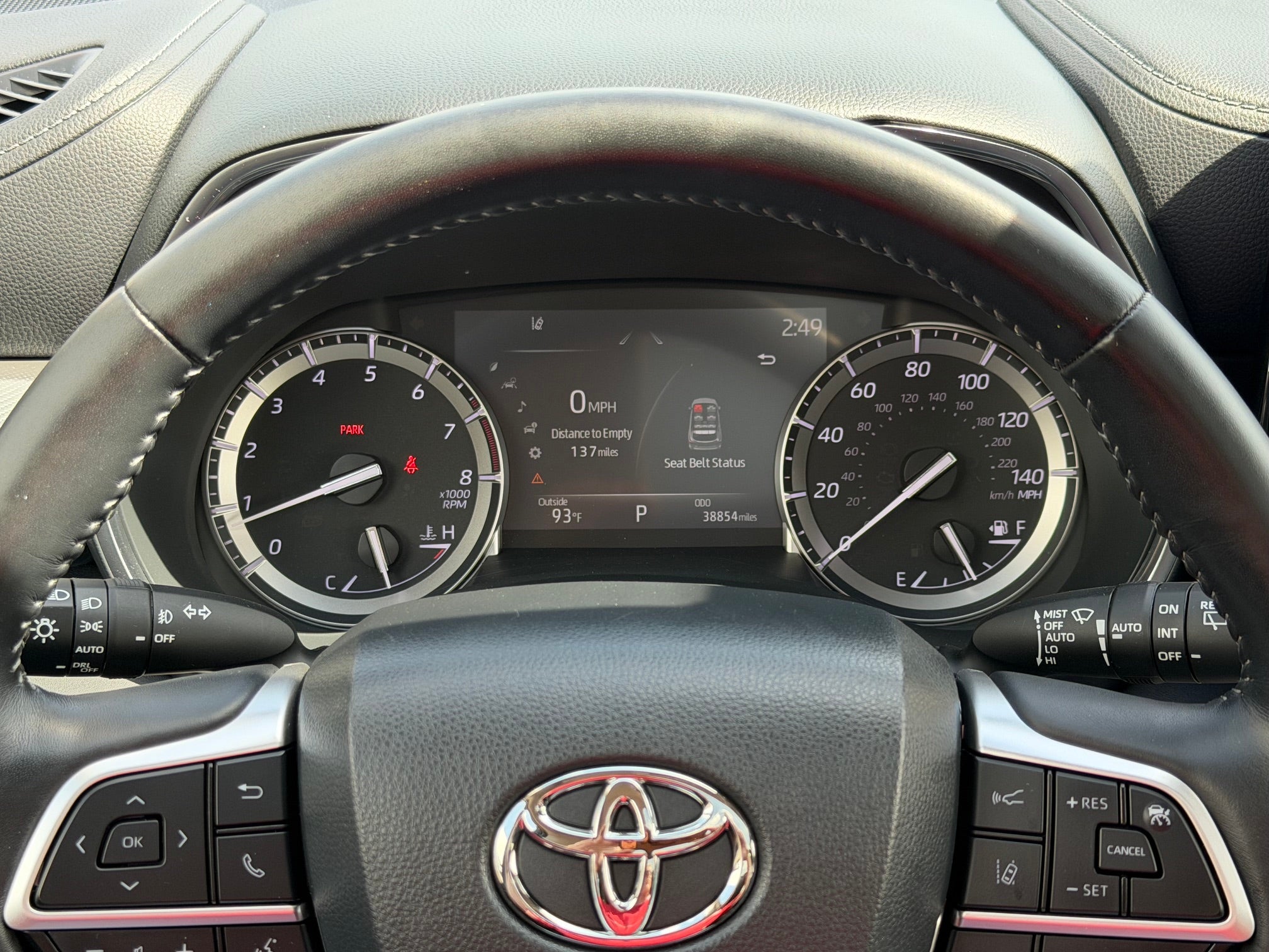 2022 Toyota Highlander Base