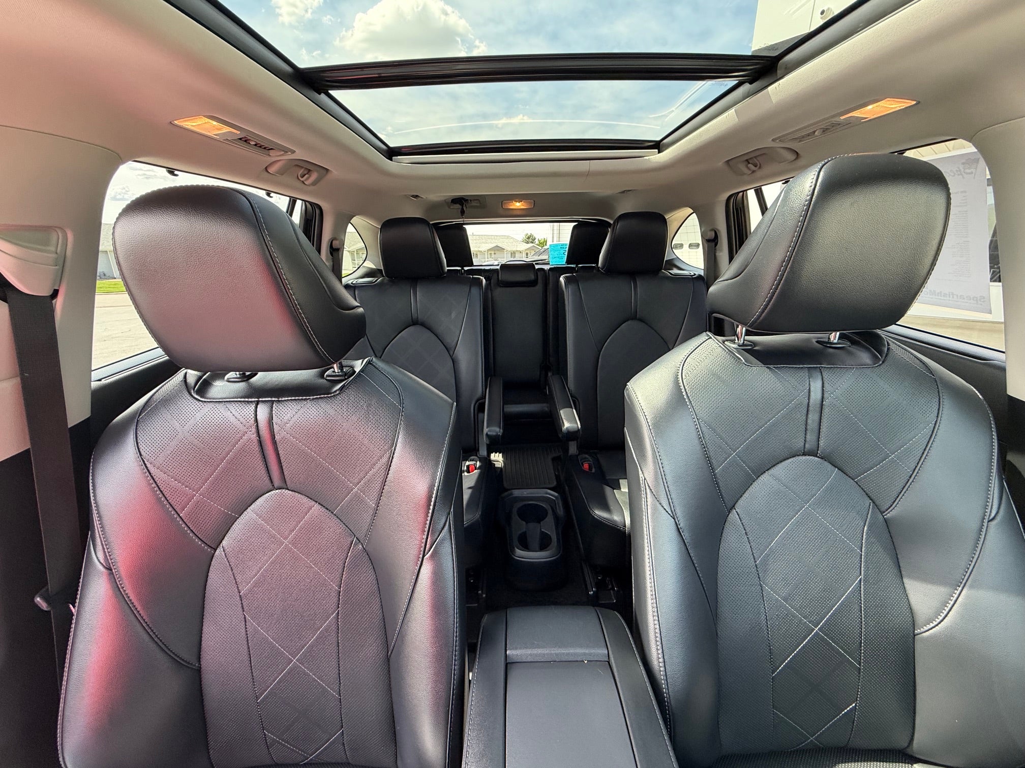 2022 Toyota Highlander Base