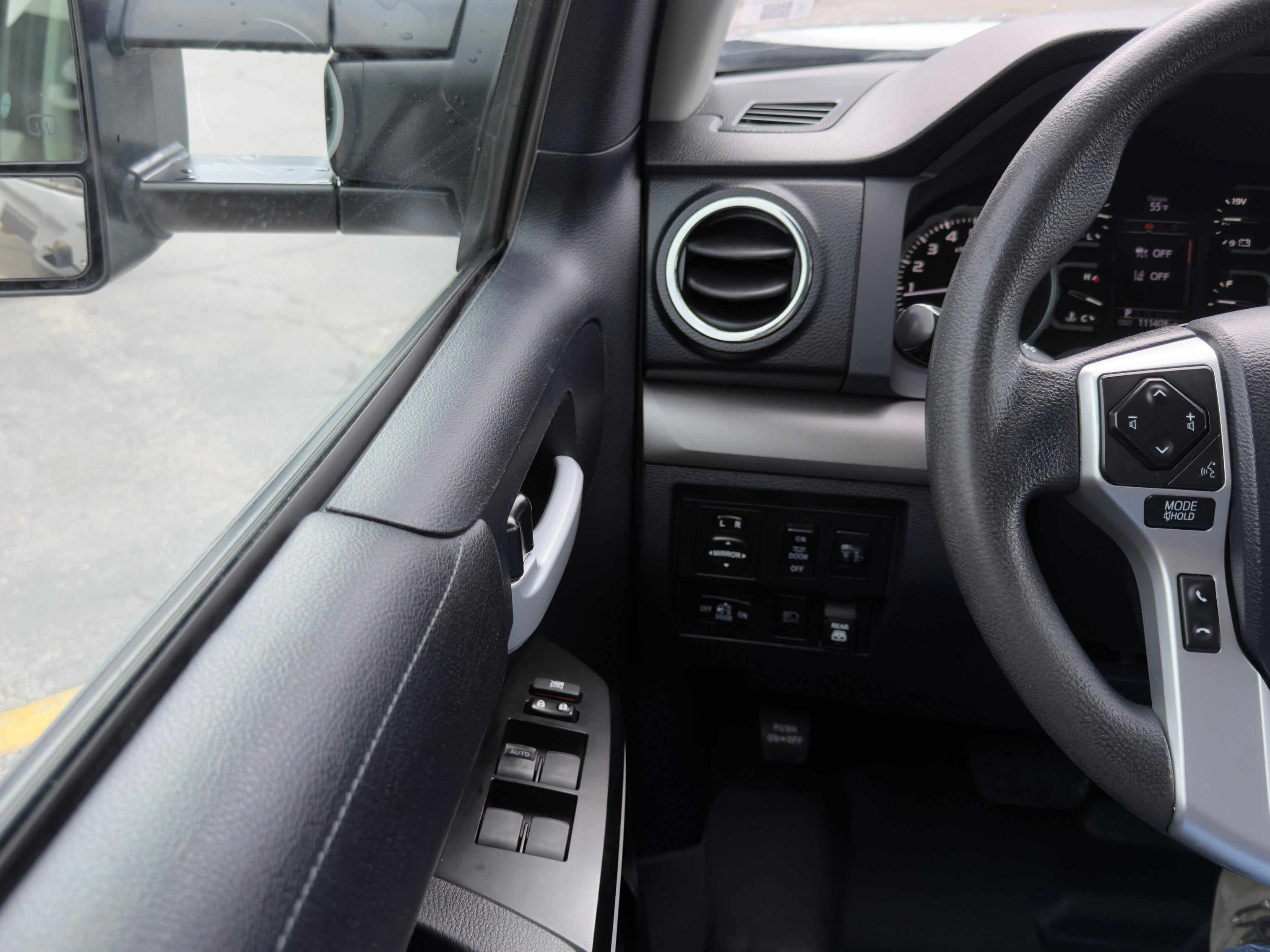 2019 Toyota Tundra Base
