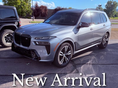 2025 BMW X7 Base