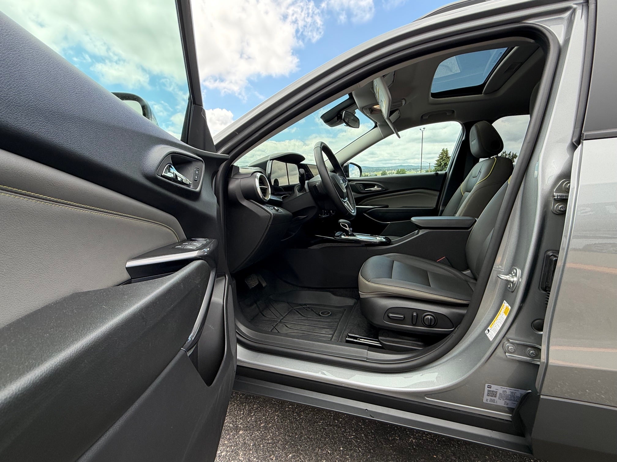 2025 Chevrolet Trax Base