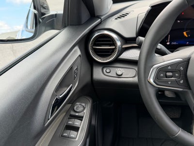 2025 Chevrolet Trax Base