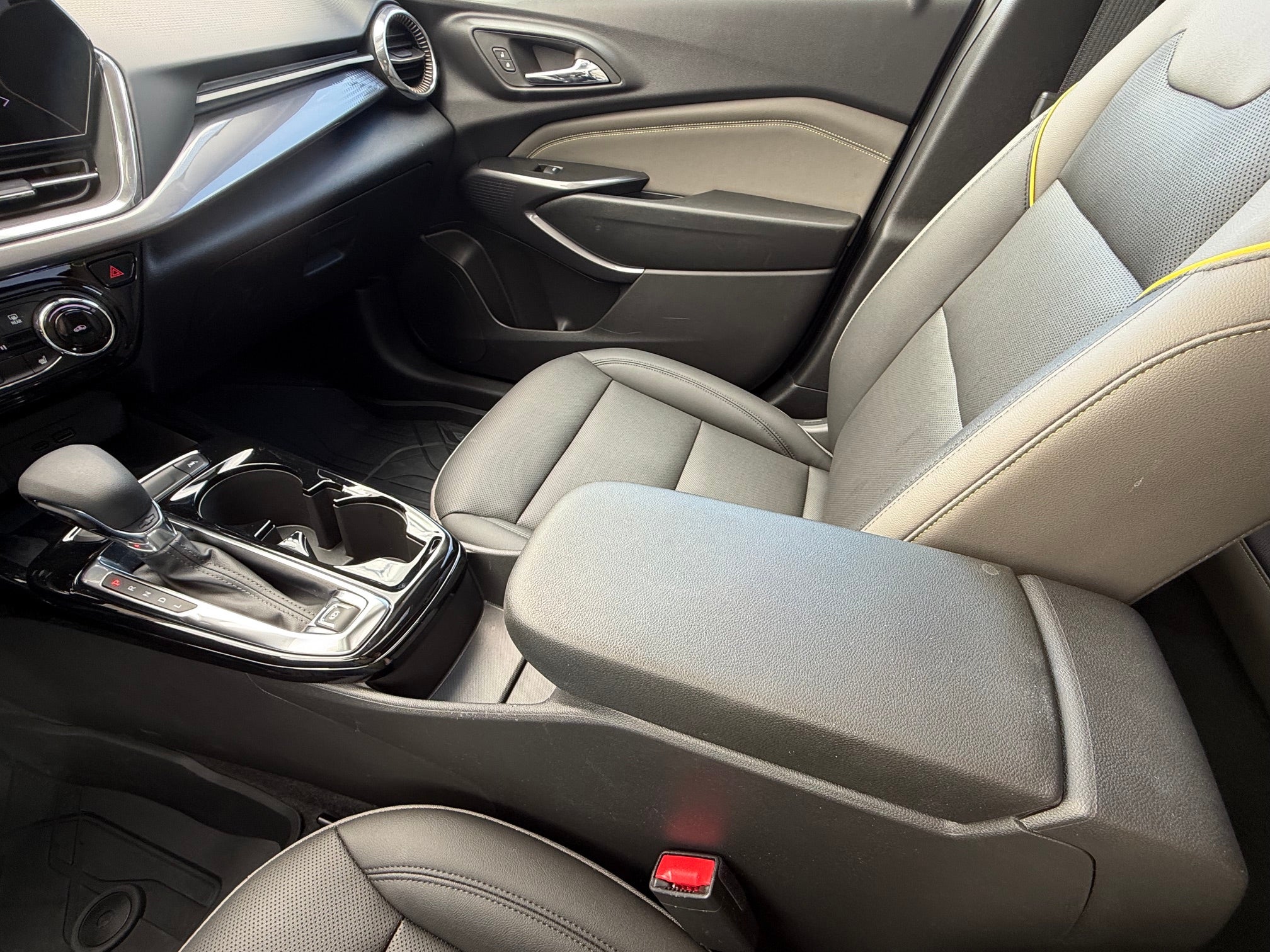 2025 Chevrolet Trax Base