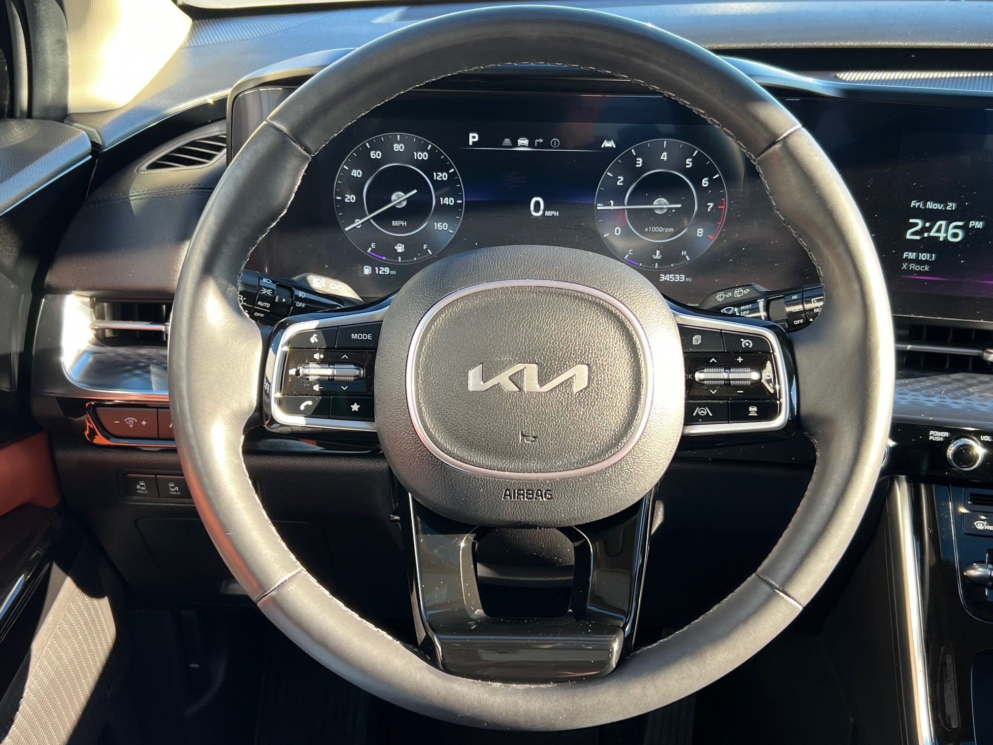 2024 Kia Carnival MPV Base