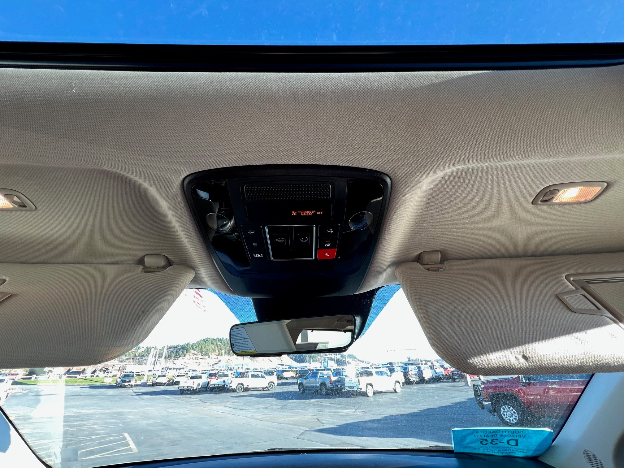 2024 Kia Carnival MPV Base