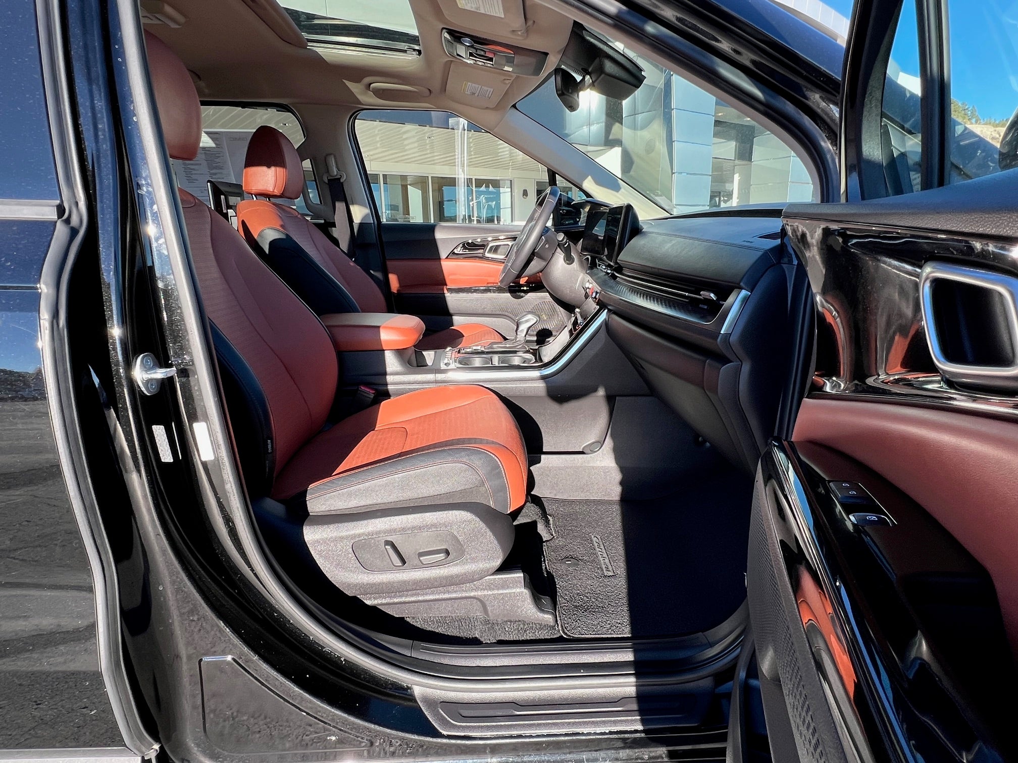 2024 Kia Carnival MPV Base