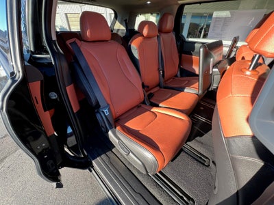 2024 Kia Carnival MPV Base