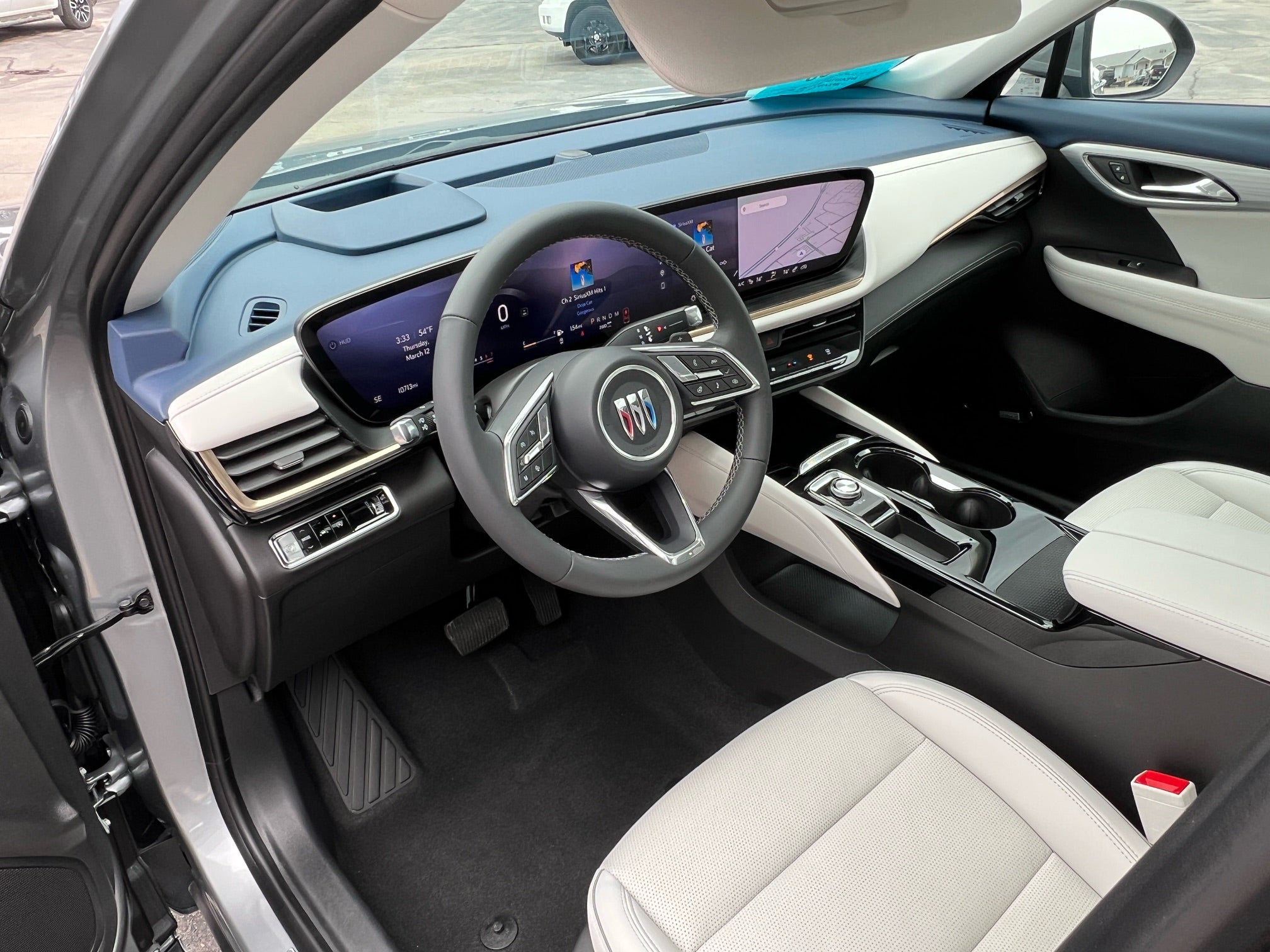 2024 Buick Envision Base