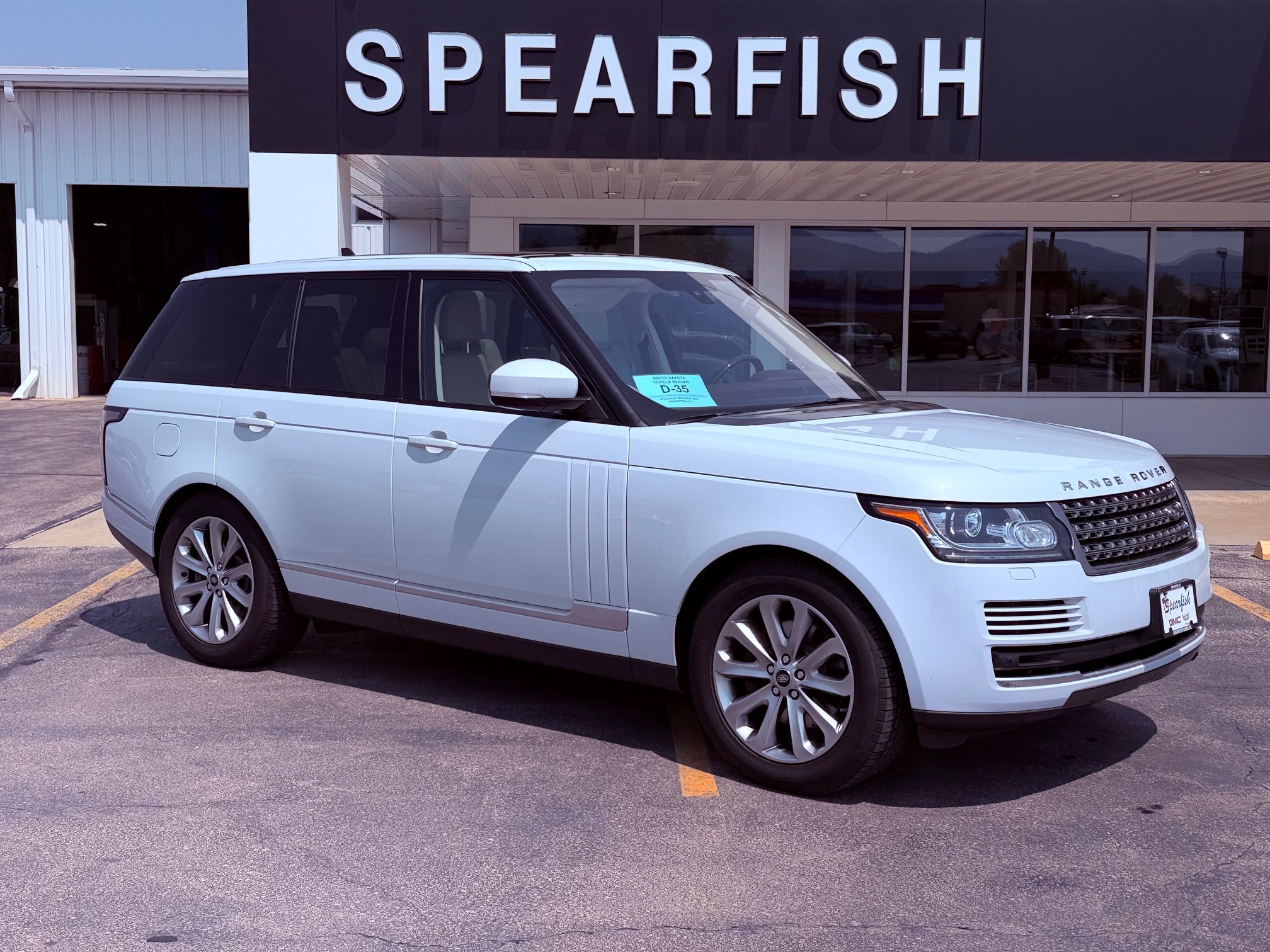 2016 Land Rover Range Rover Base