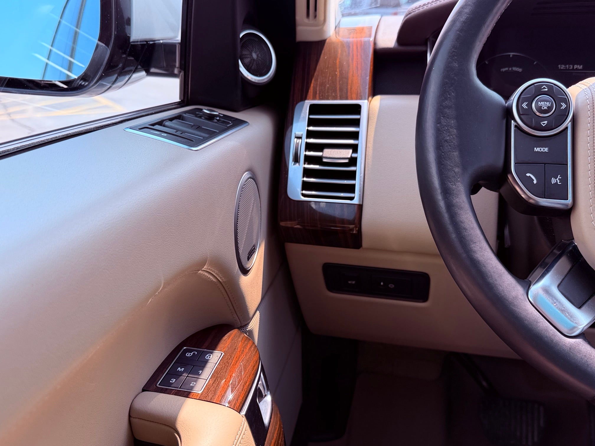 2016 Land Rover Range Rover Base