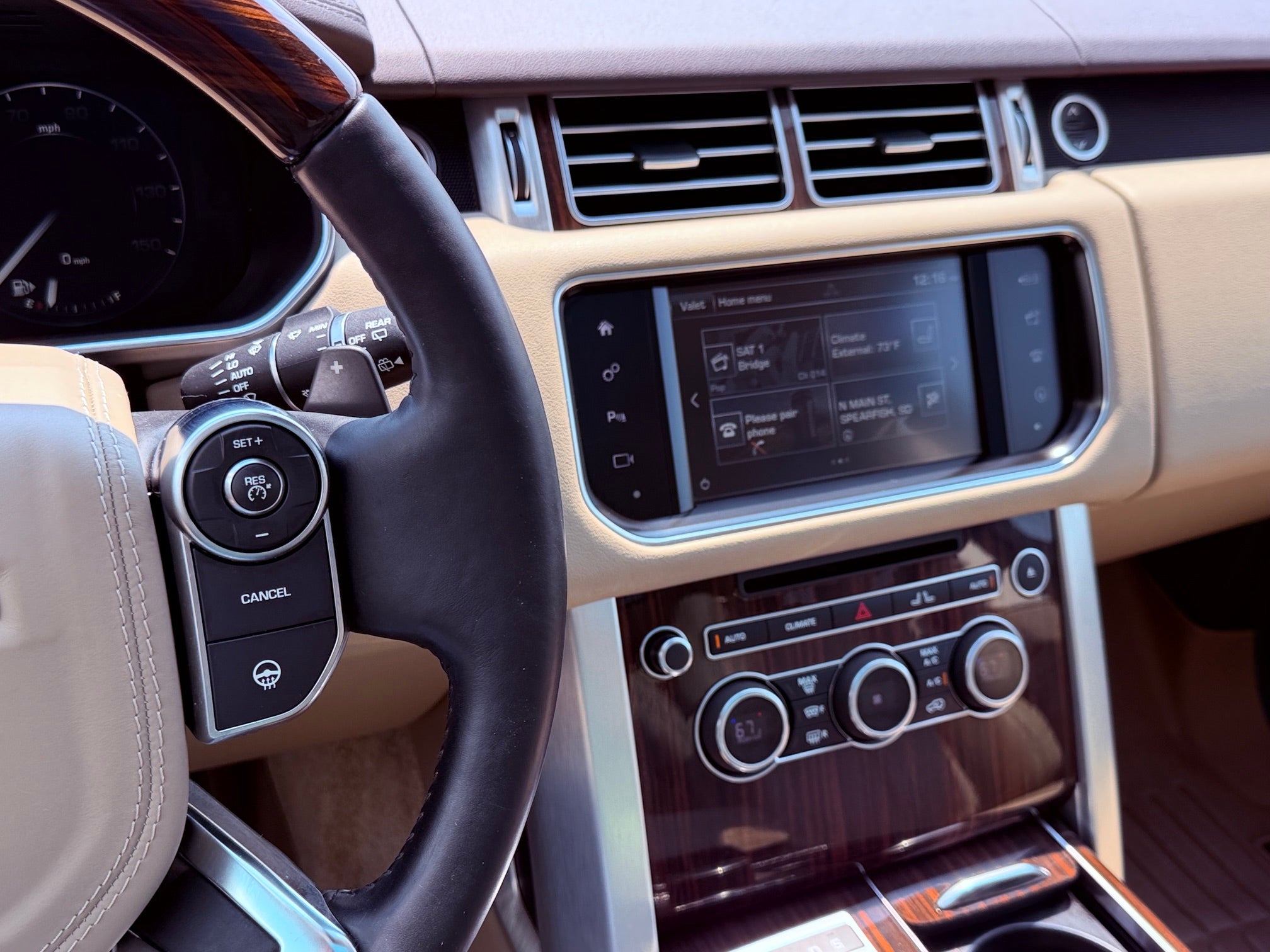 2016 Land Rover Range Rover Base