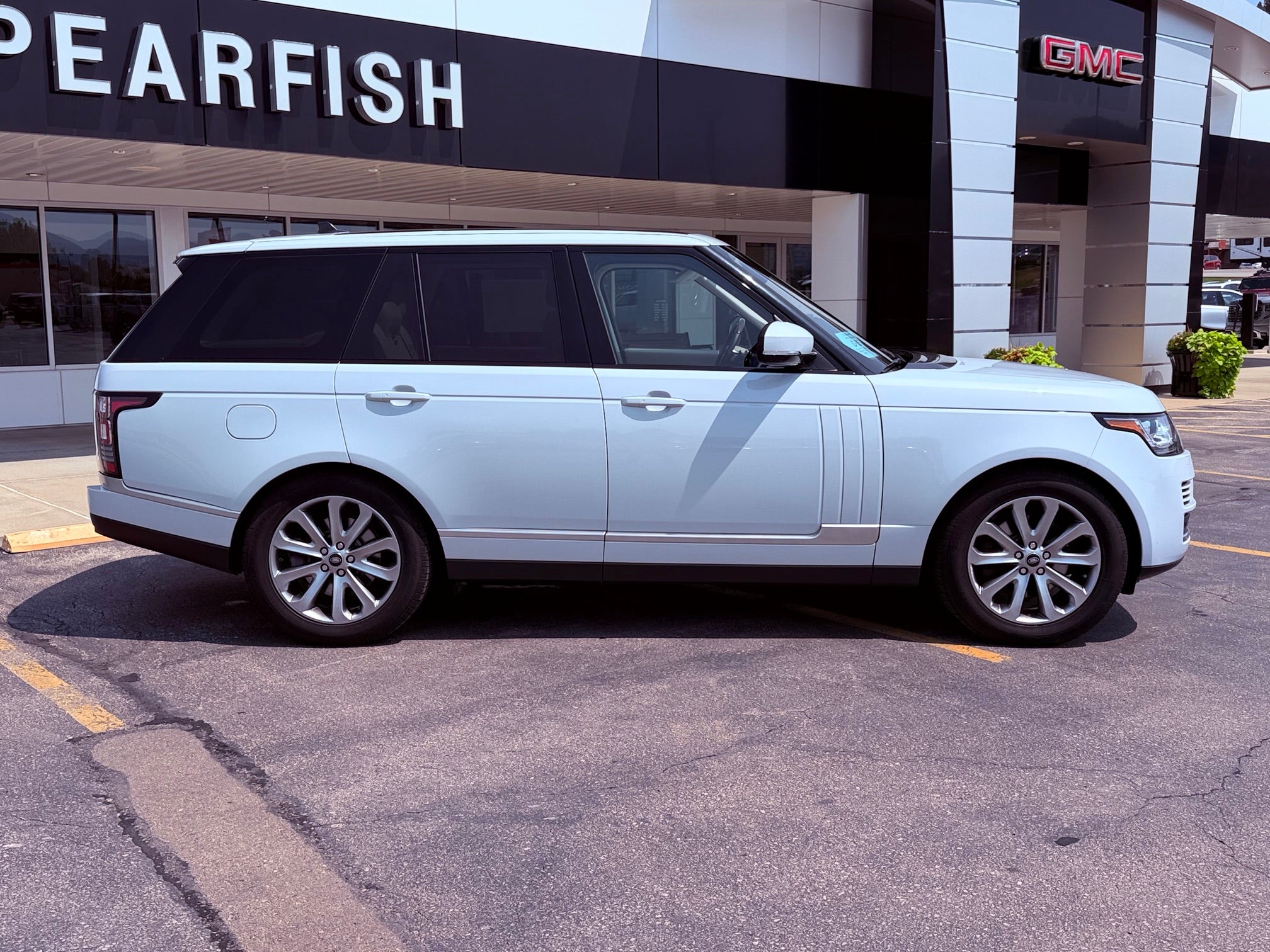 2016 Land Rover Range Rover Base