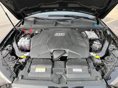 2022 Audi Q7 Base