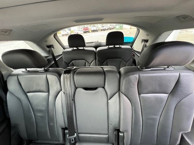 2022 Audi Q7 Base