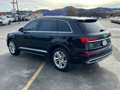 2022 Audi Q7 Base