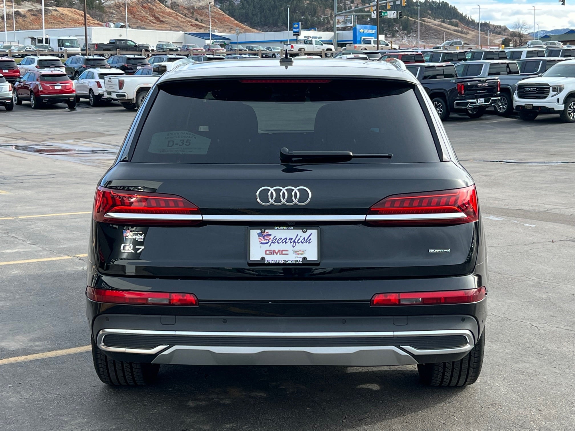 2022 Audi Q7 Base
