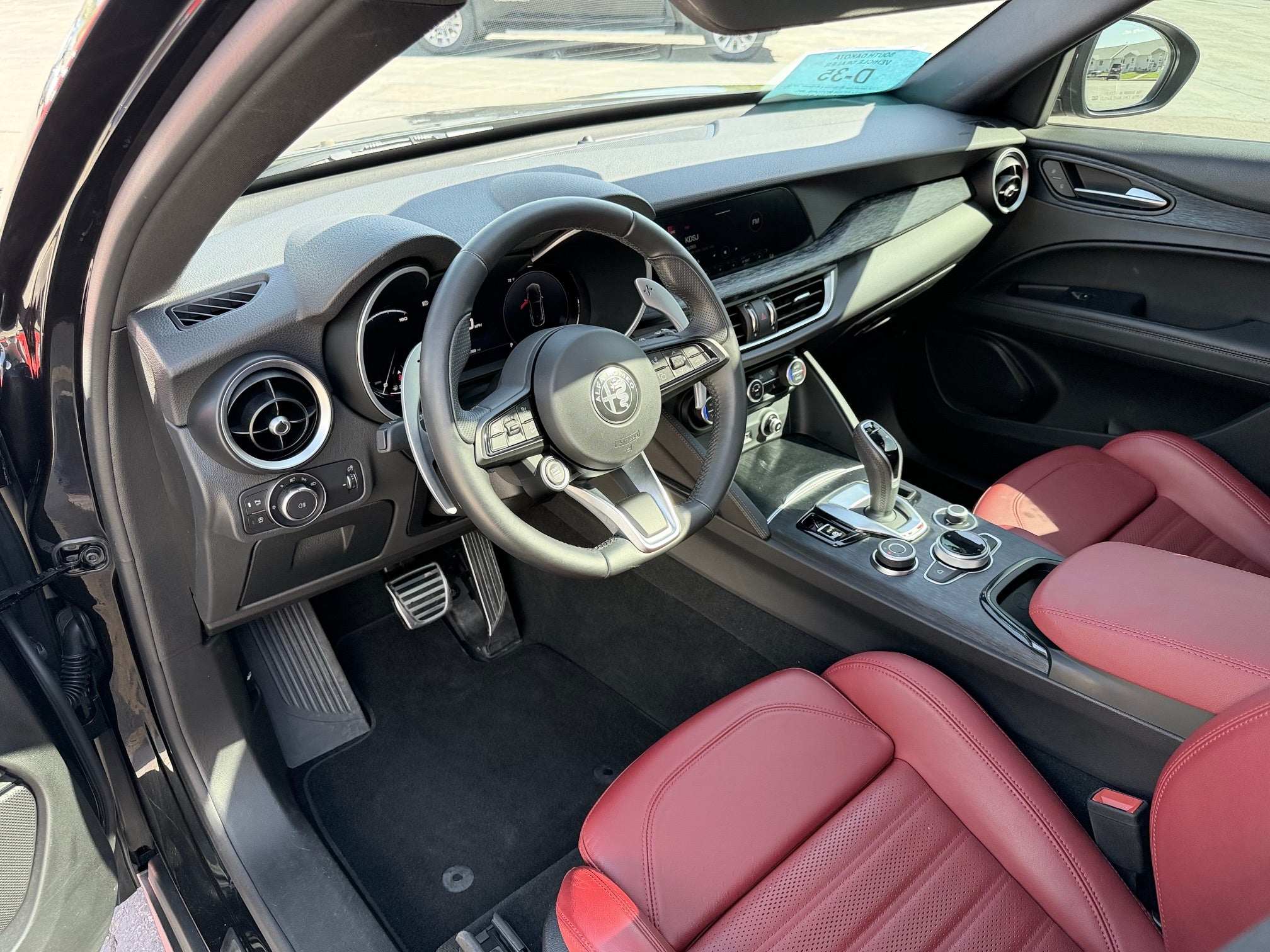 2024 Alfa Romeo Stelvio Base