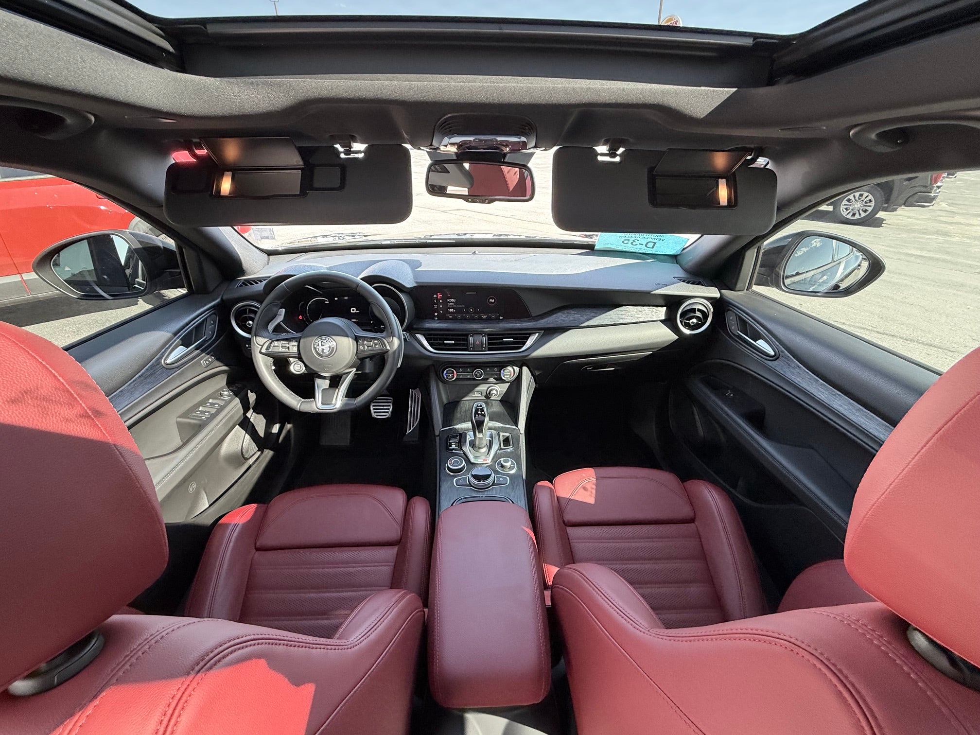 2024 Alfa Romeo Stelvio Base