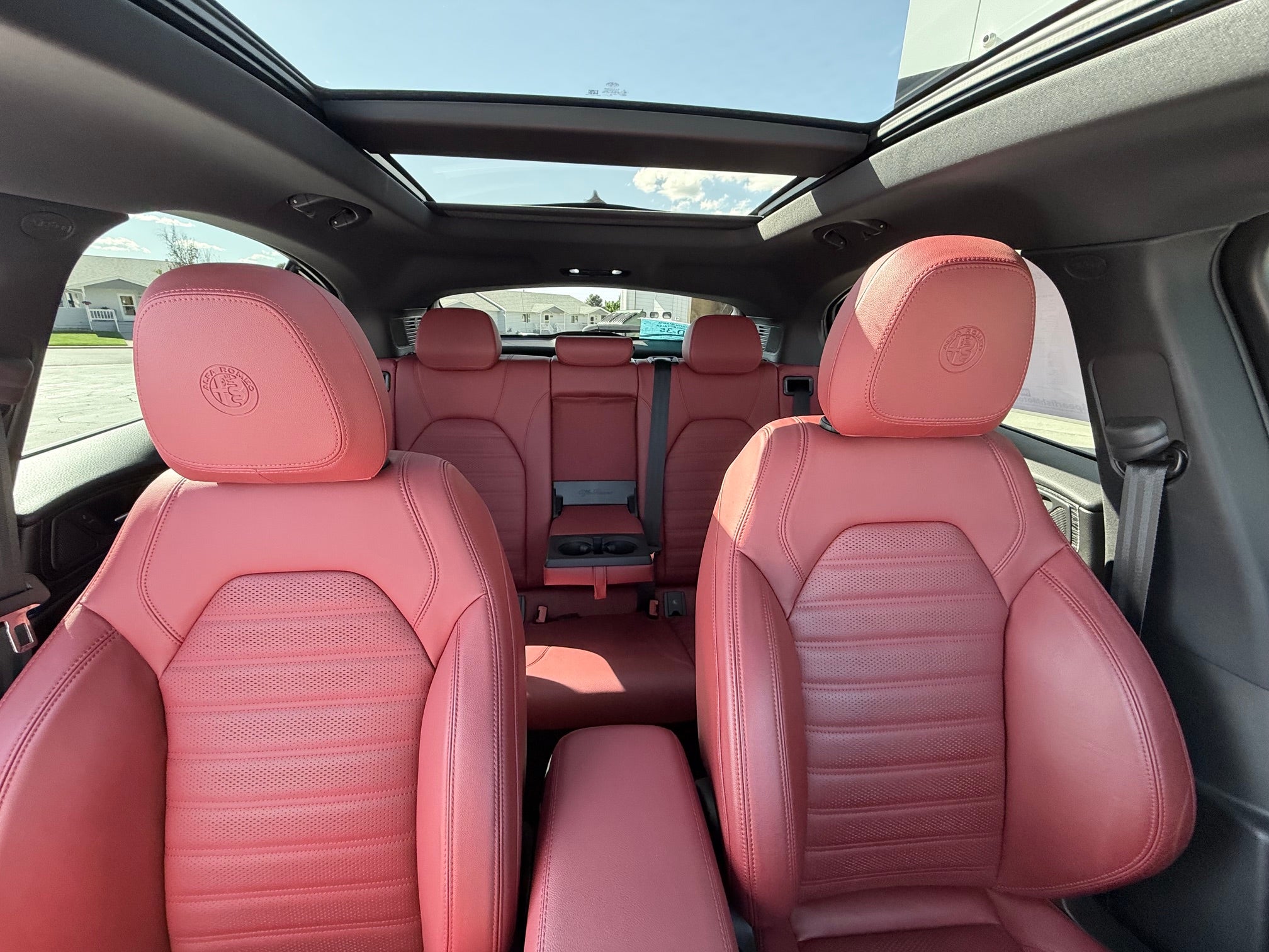 2024 Alfa Romeo Stelvio Base