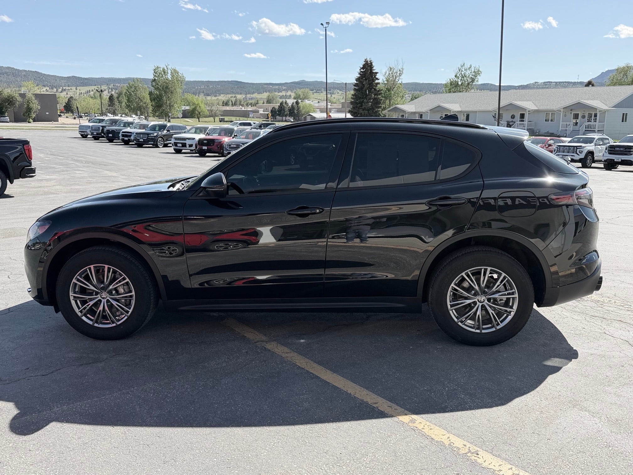 2024 Alfa Romeo Stelvio Base