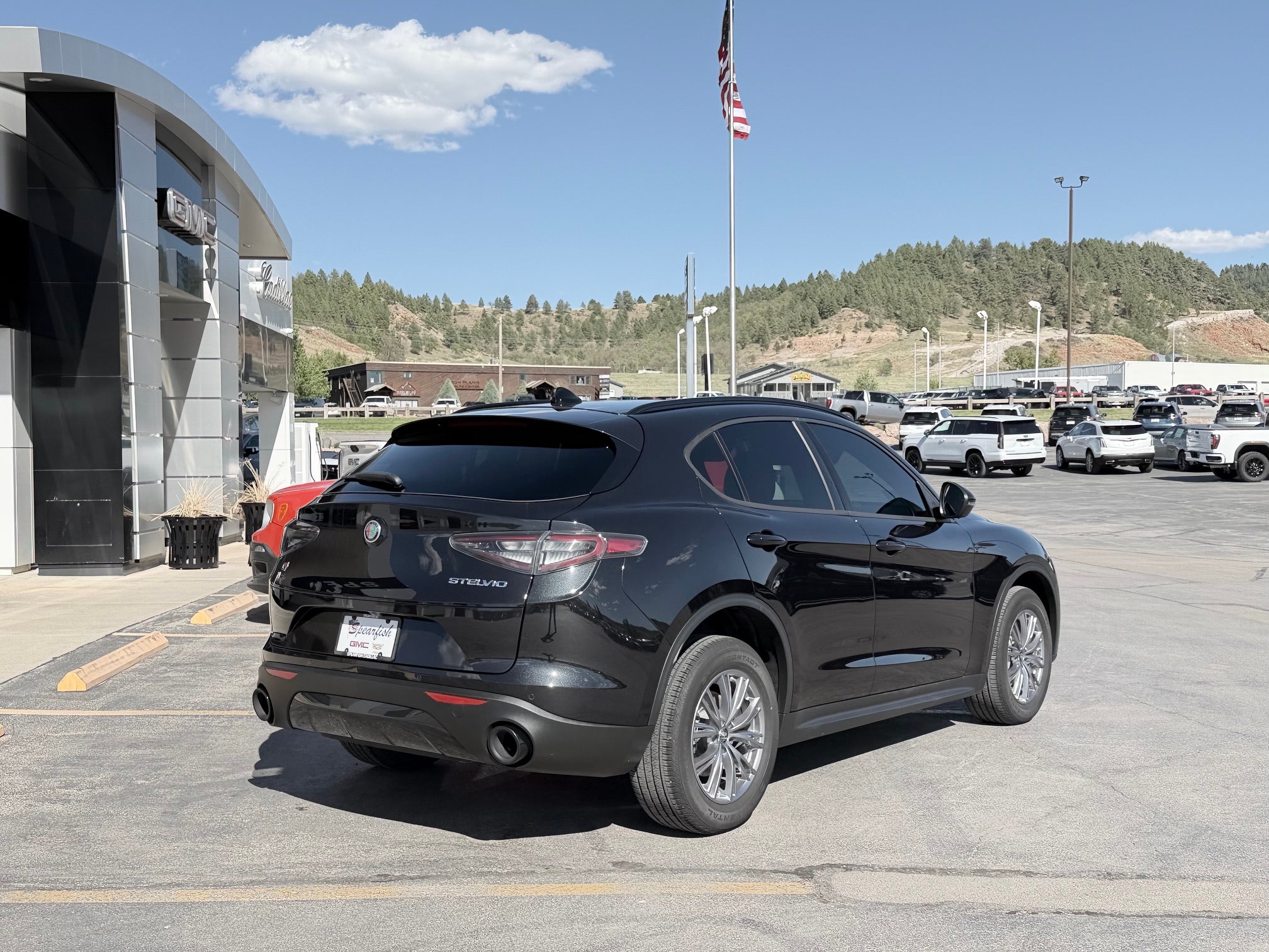 2024 Alfa Romeo Stelvio Base